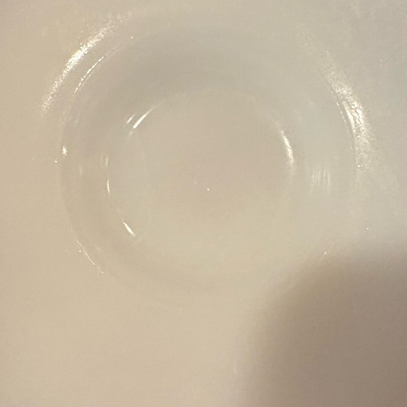 Anchor Hocking milk glass pedestal bowl vintage 1960’s  unmarked - Picture 3 of 7